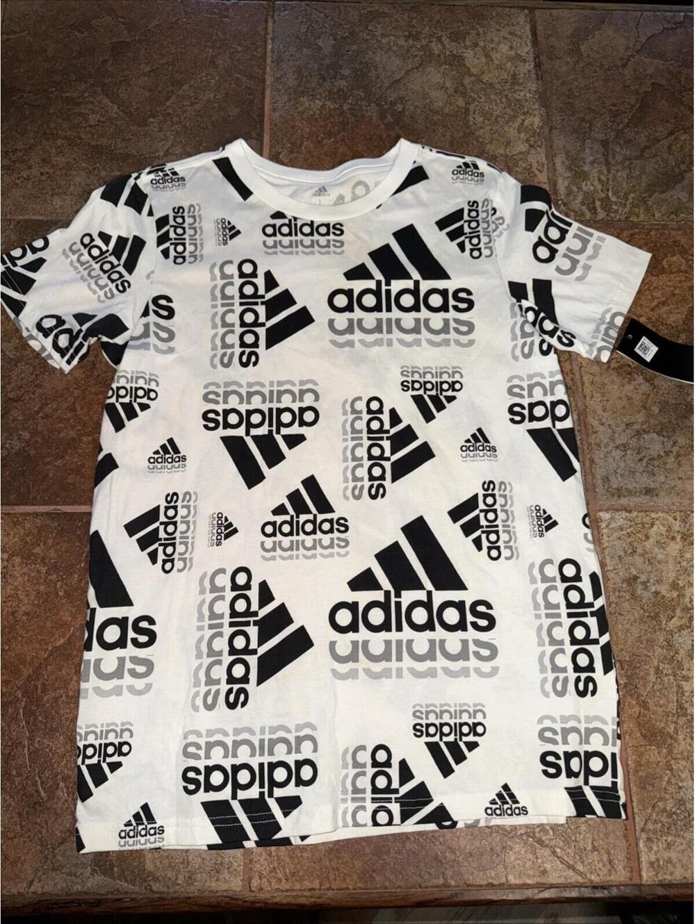 Adidas Boys Large 14/16 White Black Grey Logo Graphic T-Shirt NWT New With Tags